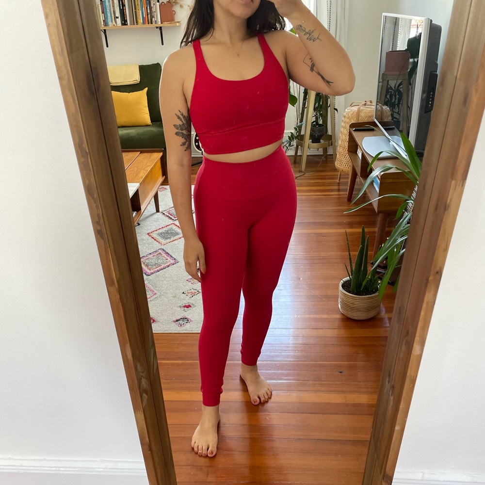 LULULEMON red set